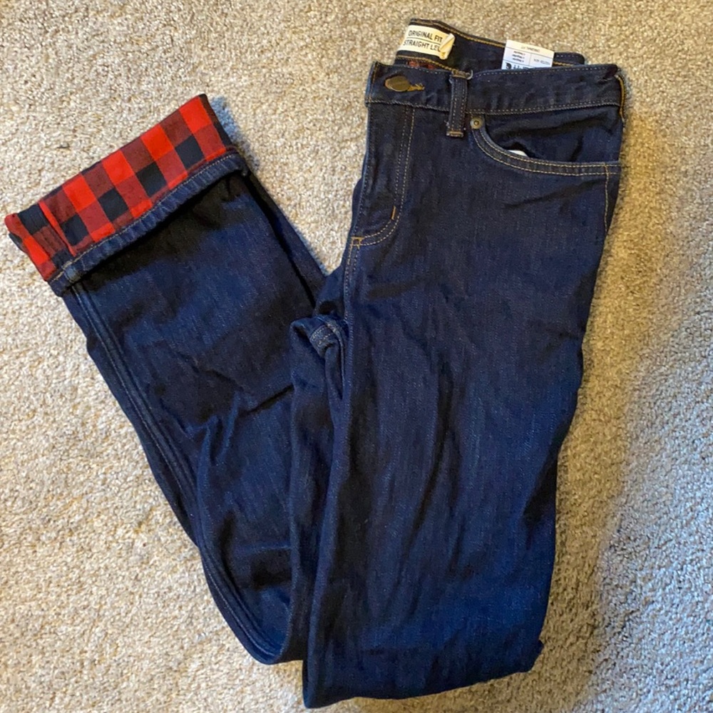 Women’s Carhart flannel lined jeans.